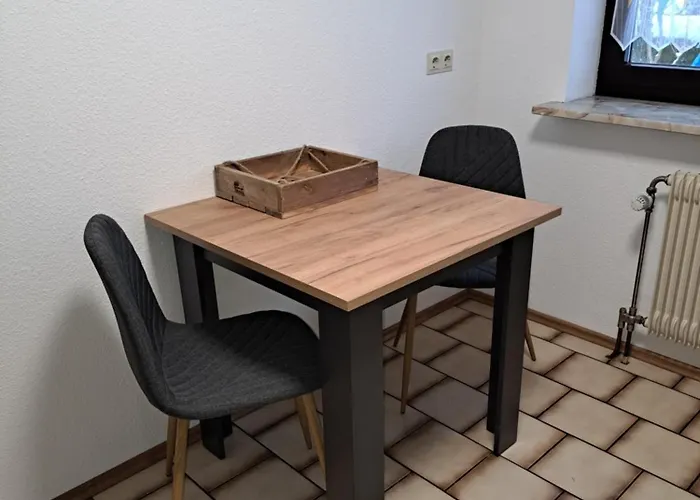 Grosse In Ruhiger Lage Mit Toller Aussicht In Triberg