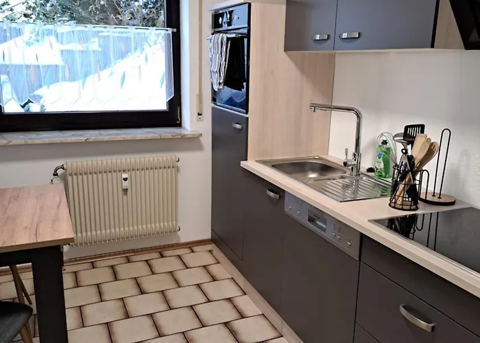 Grosse In Ruhiger Lage Mit Toller Aussicht In Triberg